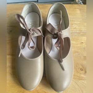 Dance Tap Shoes ❤️